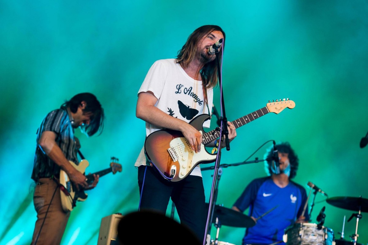 Lebih klasik dari Currents